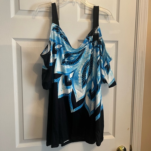 Women's Plus Size Colorblock Cold Shoulder Summer Trendy Blouse Top 16W -18W - Picture 3 of 7